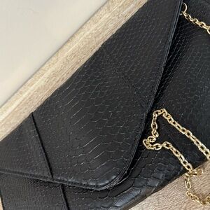 Urban Expressions Snakeskin Embossed Black Envelope Clutch with Gold Chain